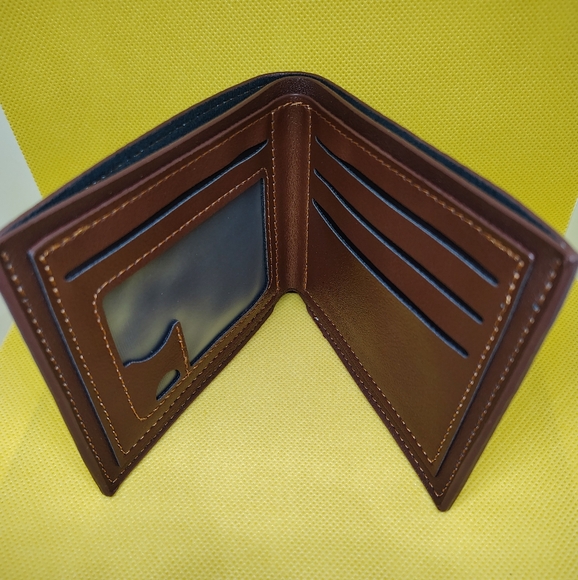 Brown Leather Wallet - Picture 3 of 6